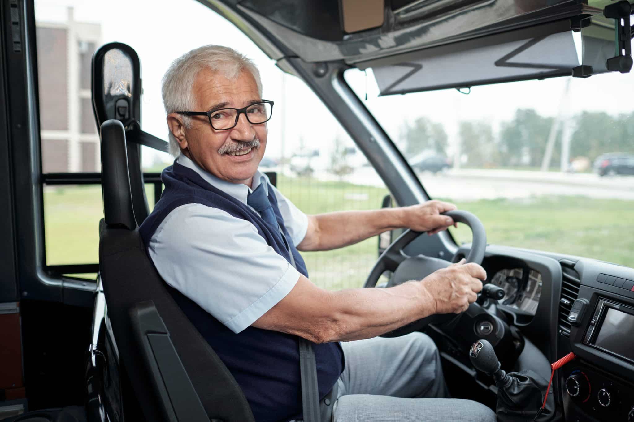 private tour bus driver jobs